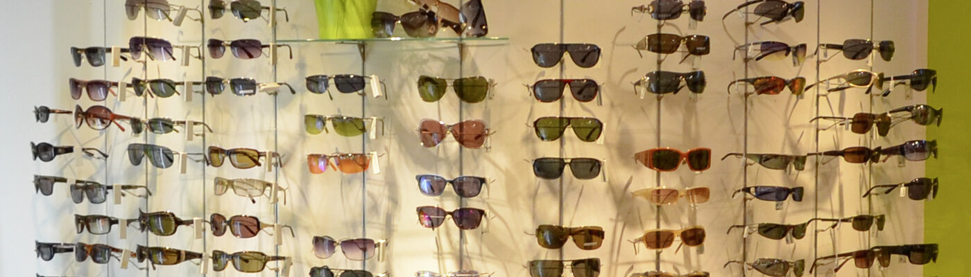 Brillen, Sonnenbrillen, Kontaktlinsen bei IGA OPTIC BASSO